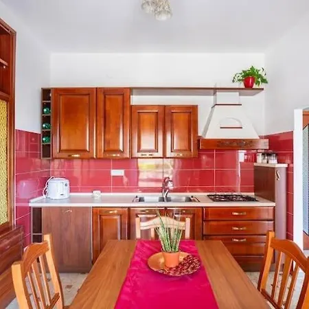 شقة Guesthouseminturnoit Lucia Sparagna