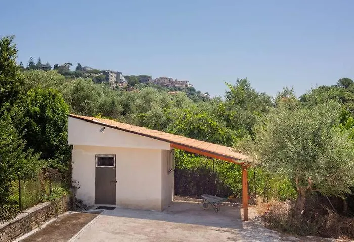 Apartmán Guesthouseminturnoit Lucia Sparagna *