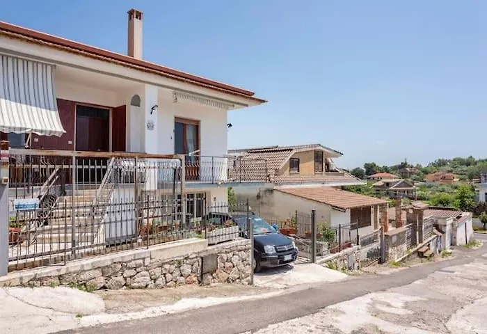 Guesthouseminturnoit Lucia Sparagna Apartmán *