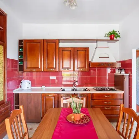 Guesthouseminturnoit Lucia Sparagna * Minturno
